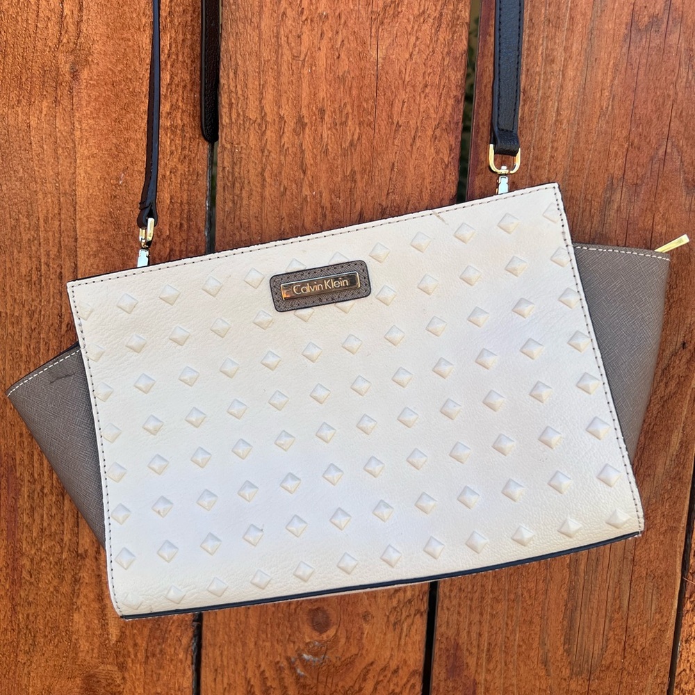Calvin Klein Dual-Tone Crossbody |Calvin Klein